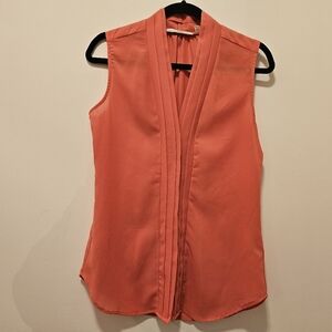 NWT DEX | The Suit Shop New York V-neck Blouse.With buttons.| Sz XS. No flaws.